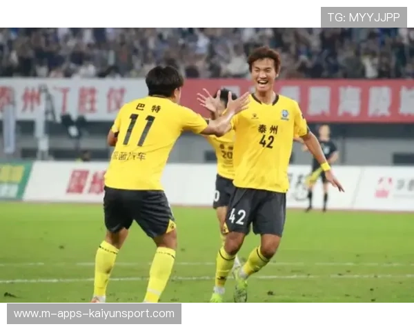 点球大战泰州队激情逆转南通队不敌夺冠，泰州队史新高书写“苏超”传奇